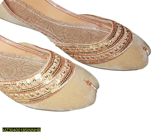 Women's PU Fancy Embroidered Khussa