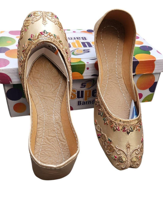 Stylish Velvet Women's Khussa - 1 Pair with Elegant Thread Work