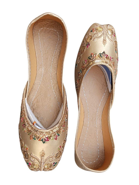 Stylish Velvet Women's Khussa - 1 Pair with Elegant Thread Work